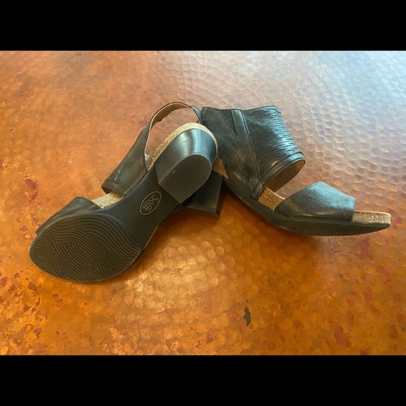 Eurosoft by Sofft Open Toe Bootie Women’s 7.5 - Picture 4 of 5